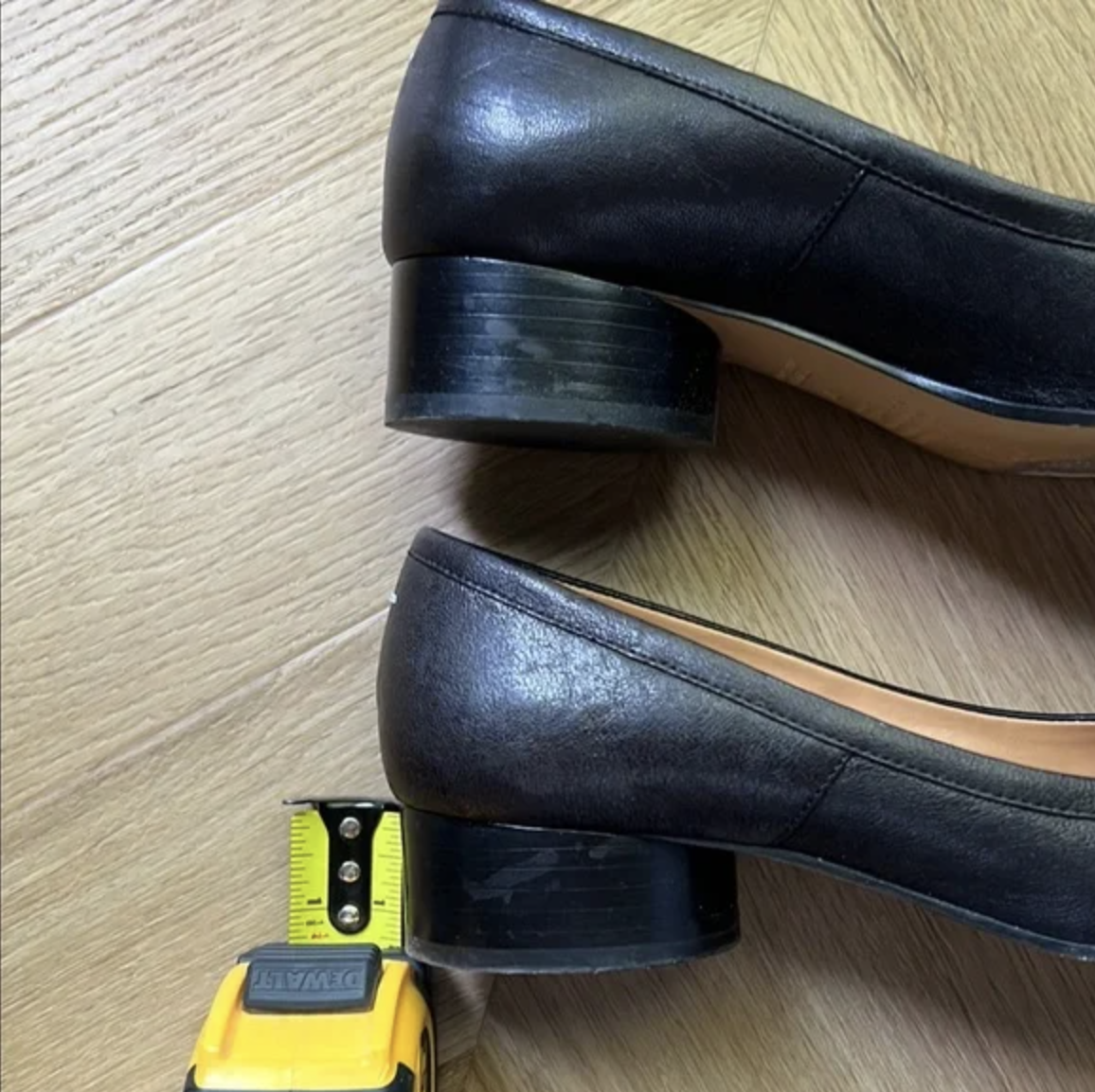 Maison Margiela Tabi Ankle Strap Pumps, Size 37 — woahstyle closet